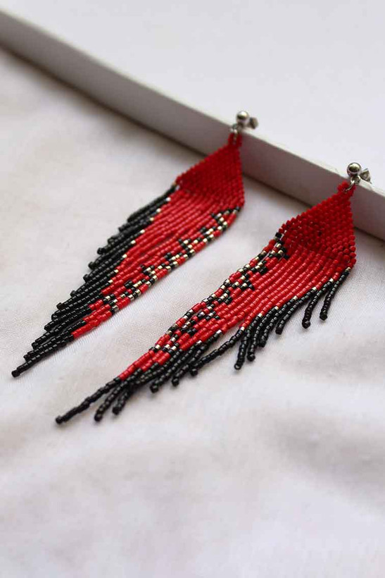 گوشواره میوکی به سبک بومیان آمریکایی - طرح بوهمی - مشکی - قرمز - نقره ای