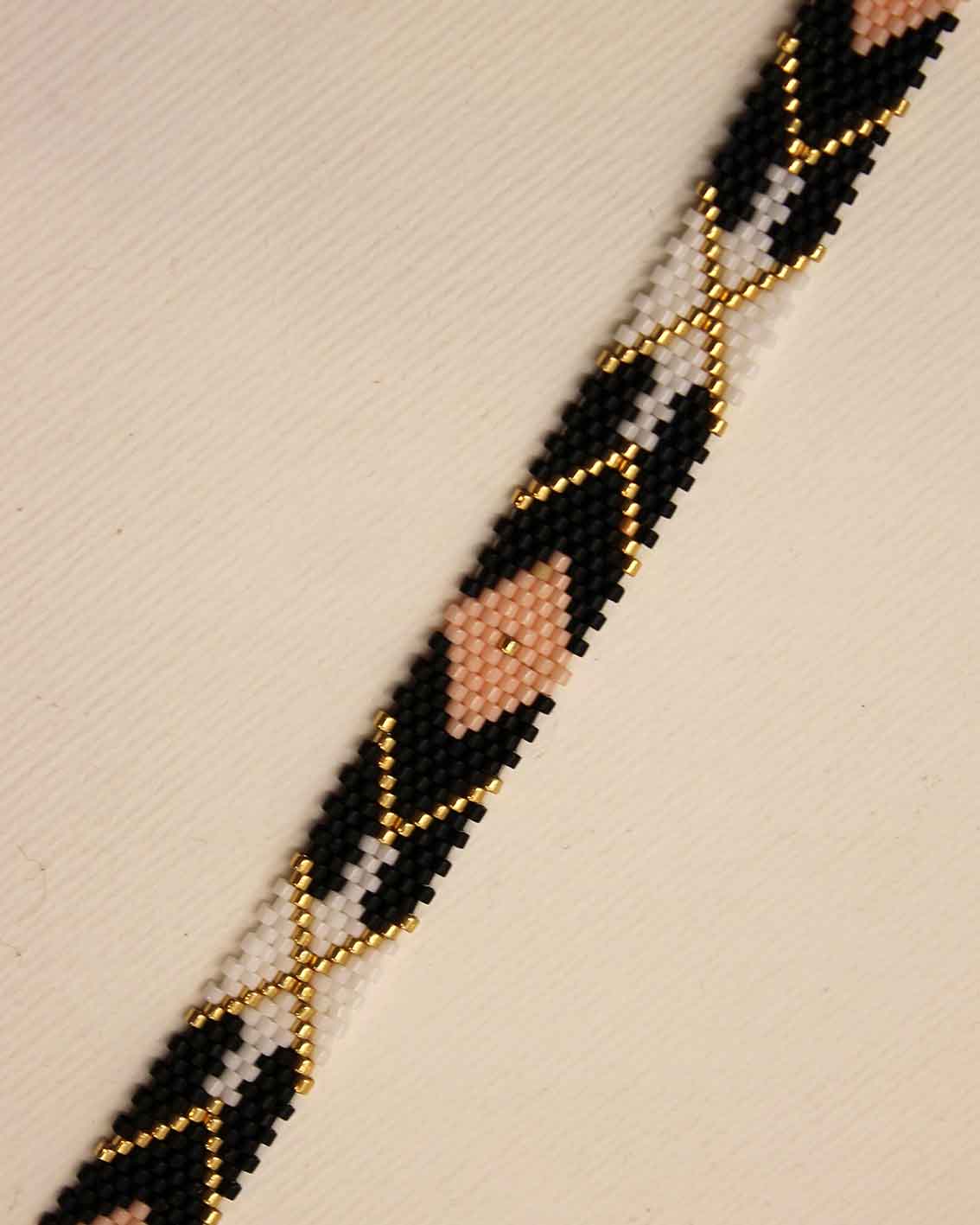 پابند میوکی - طرح هندسی - مشکی - طلایی - سفید - صورتی کرم