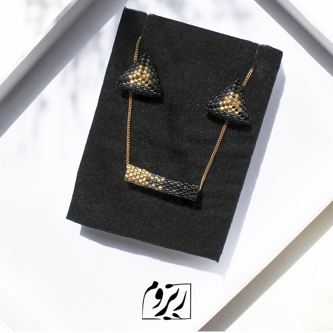 نیم ست گردنبند و گوشواره - میوکی و طلا - میوکی و نقره - مشکی - طلایی