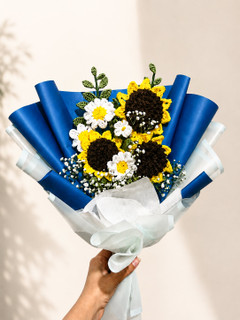 دسته گل کاموایی آفتاب گردان و بابونه