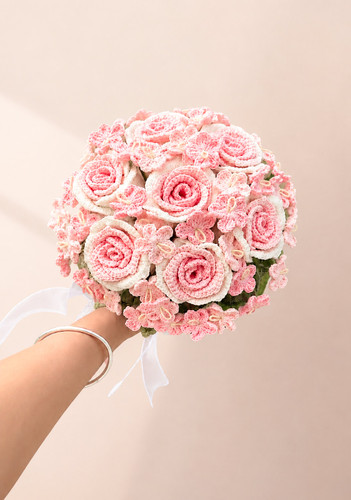 دسته گل کاموایی